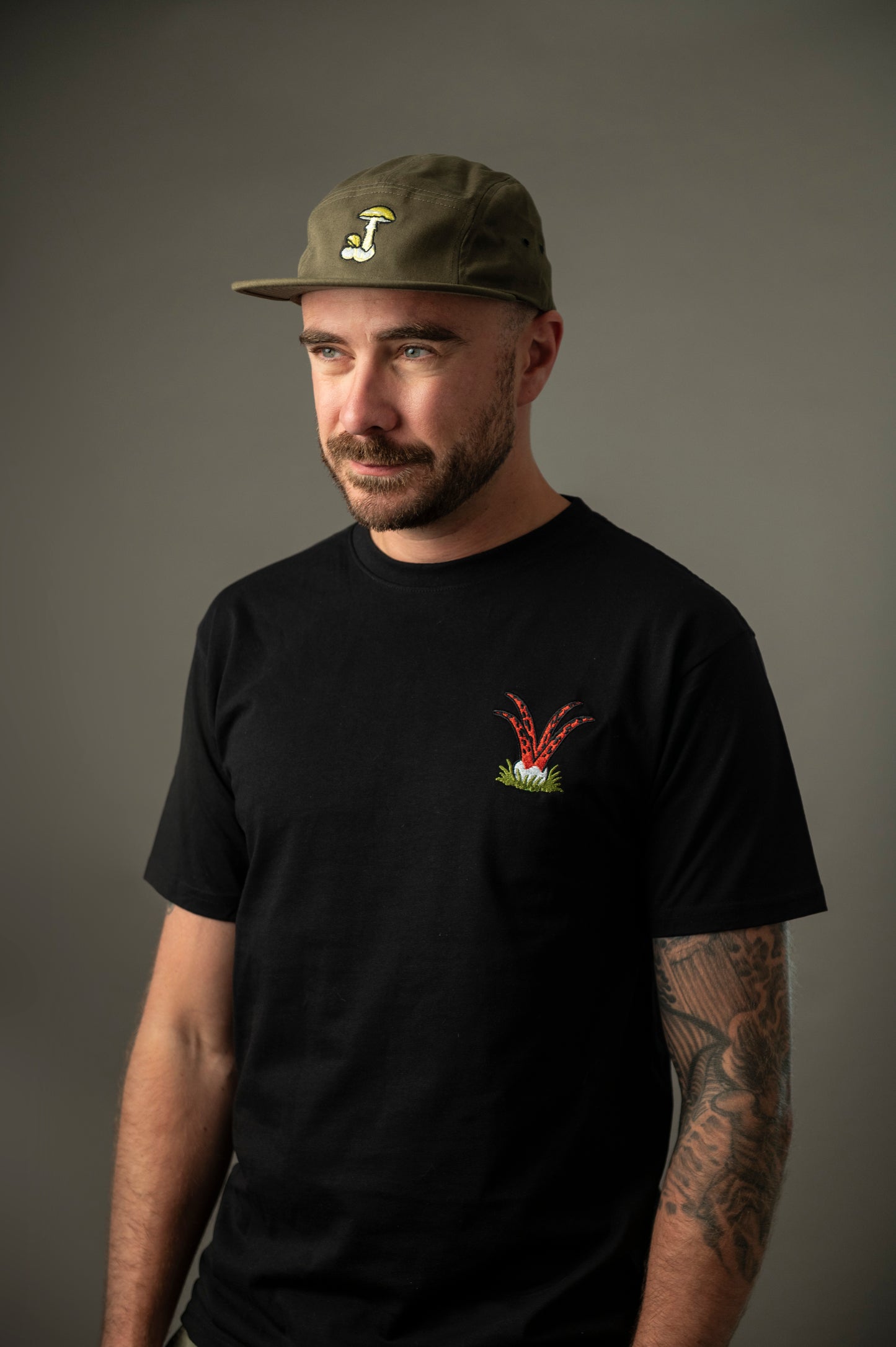 Devil's Fingers Tee - Clathrus Archeri