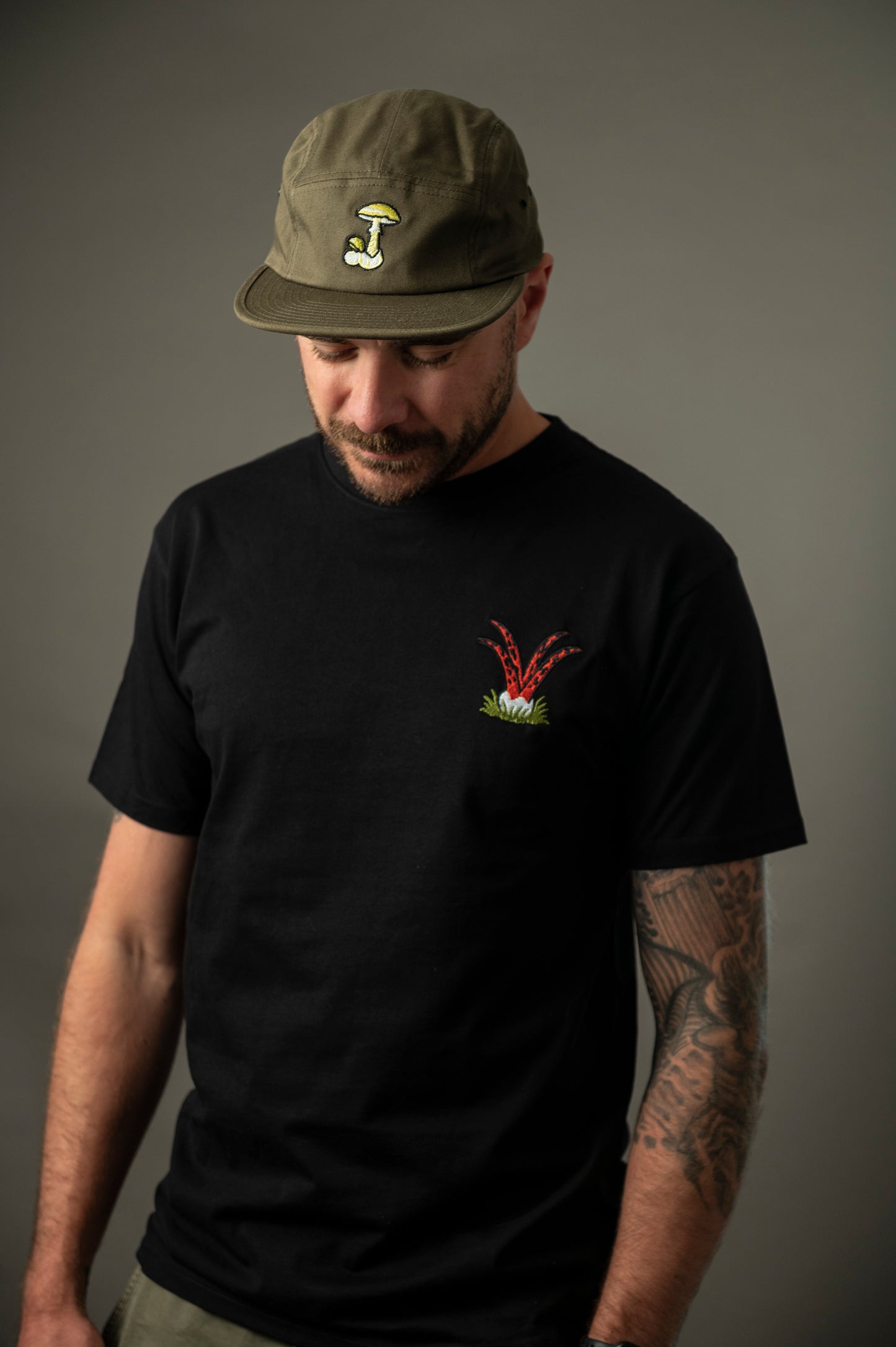 Devil's Fingers Tee - Clathrus Archeri