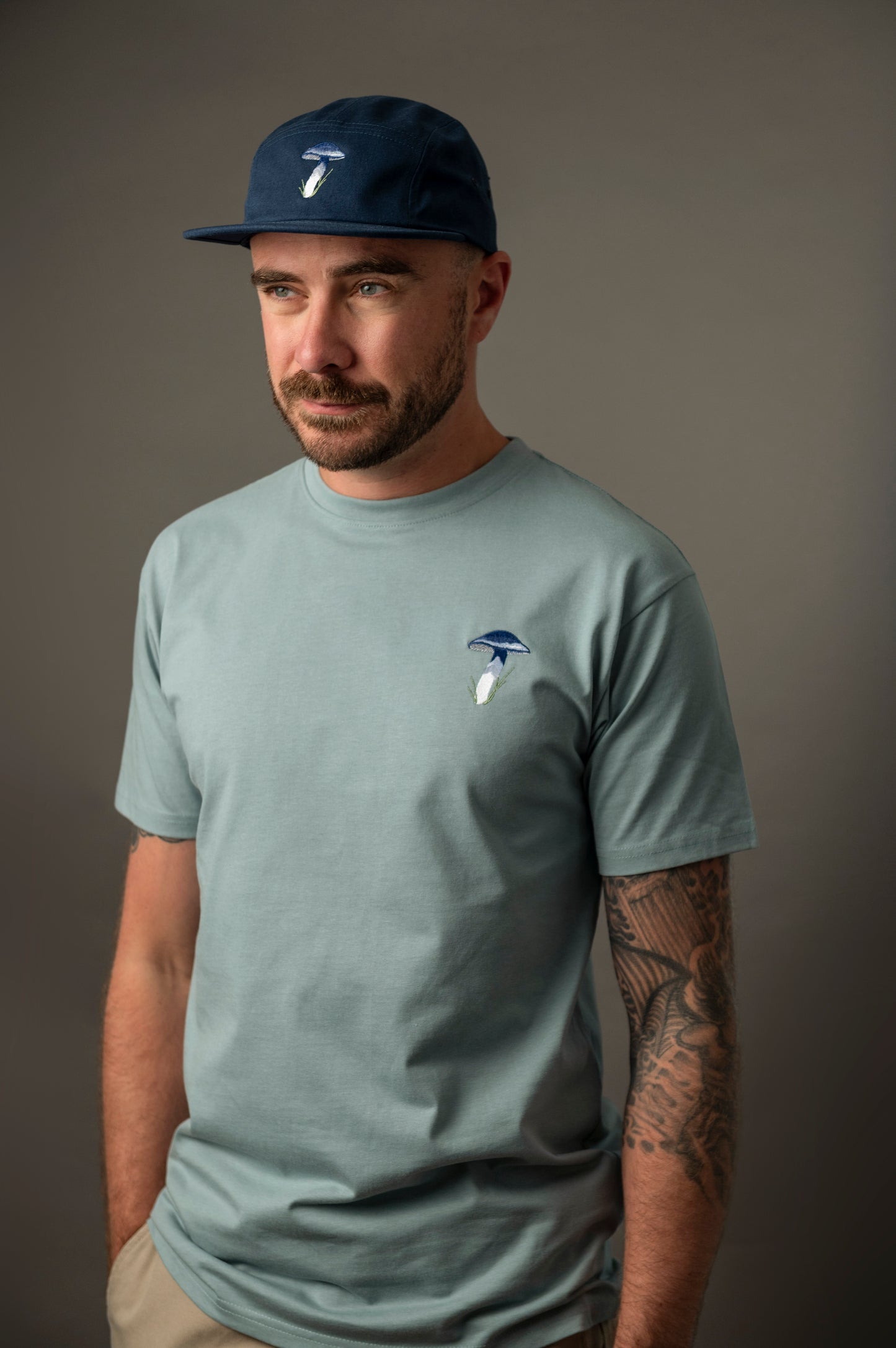 The Brightsky Pinkgill Tee – Entoloma Madidum